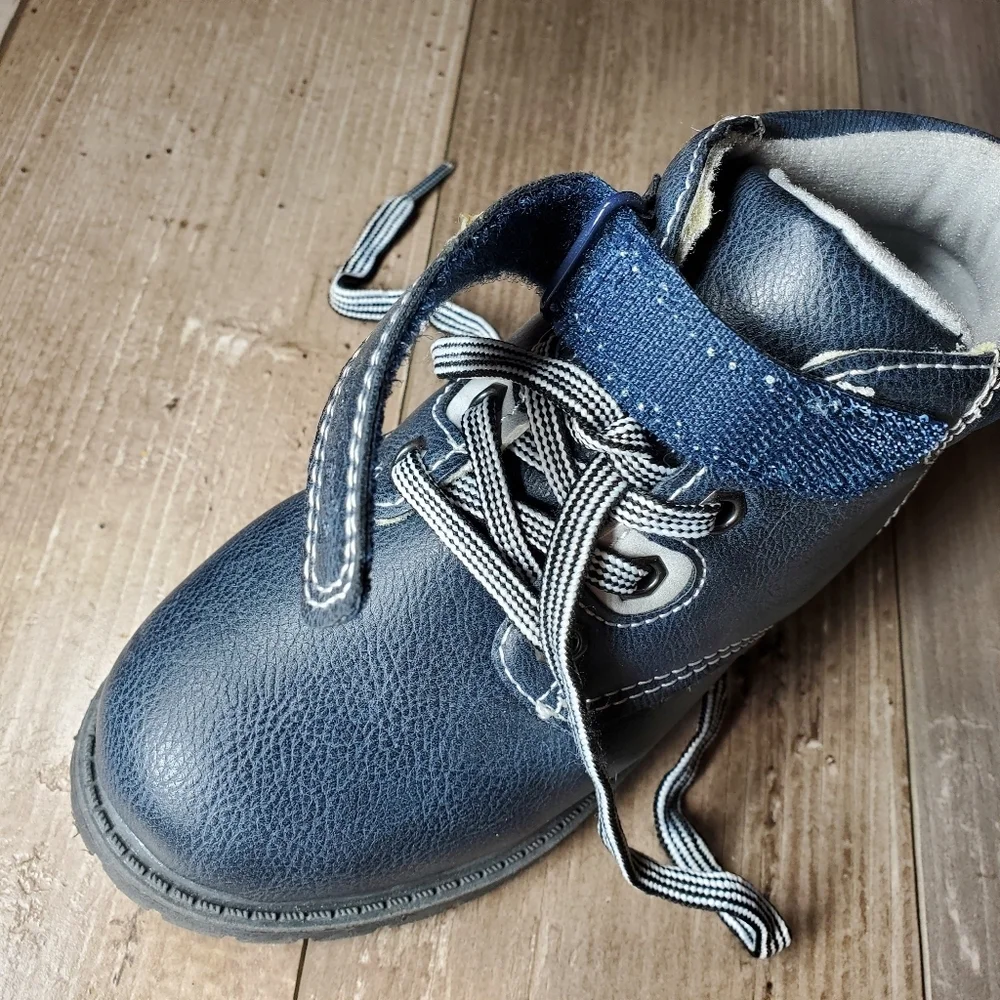 Carter's Toddler Boy Navy Blue Mitch Boots High-Top Shoes Size 11M NWOT